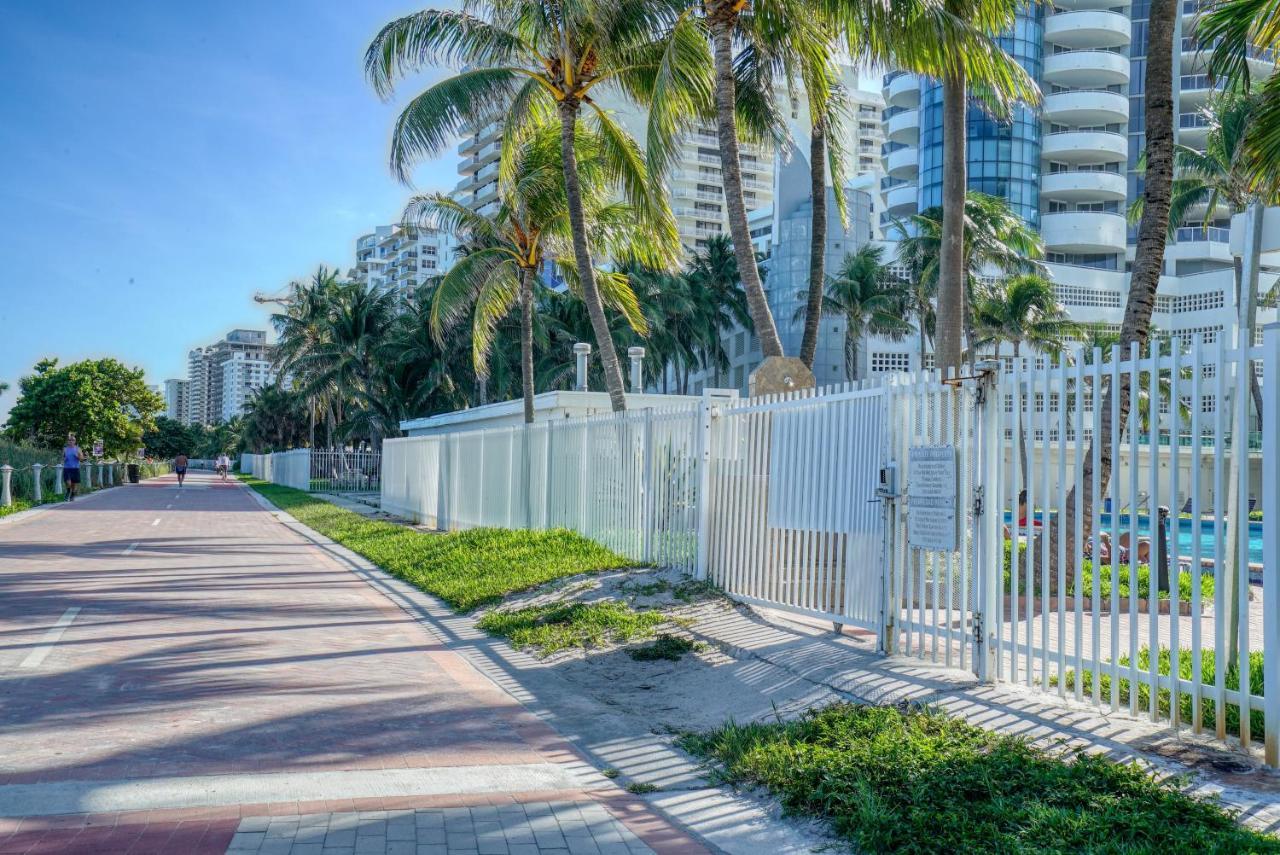 Deluxe Private Studios At The Casablanca Miami Exterior photo